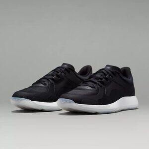 NEW Lululemon Women's Strongfeel Training Shoe Blk/ Grey/white